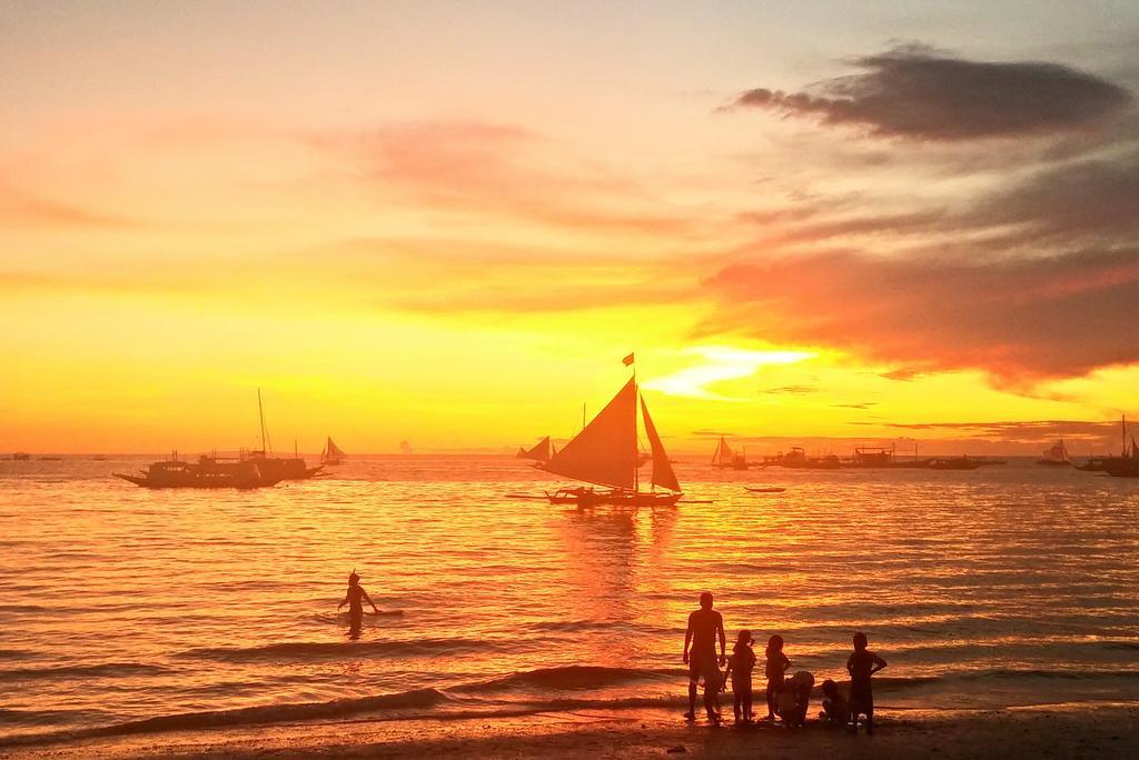 812 Angol Boracay Luaran gambar